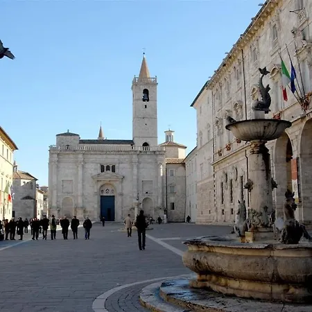 Appartement Charme In Centro With Private Parking *