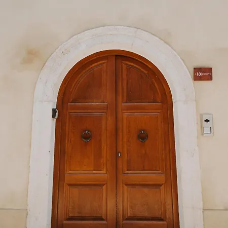 Charme In Centro With Private Parking Appartement Ascoli Piceno