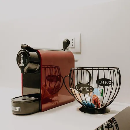 Apartment Charme In Centro With Private Parking *